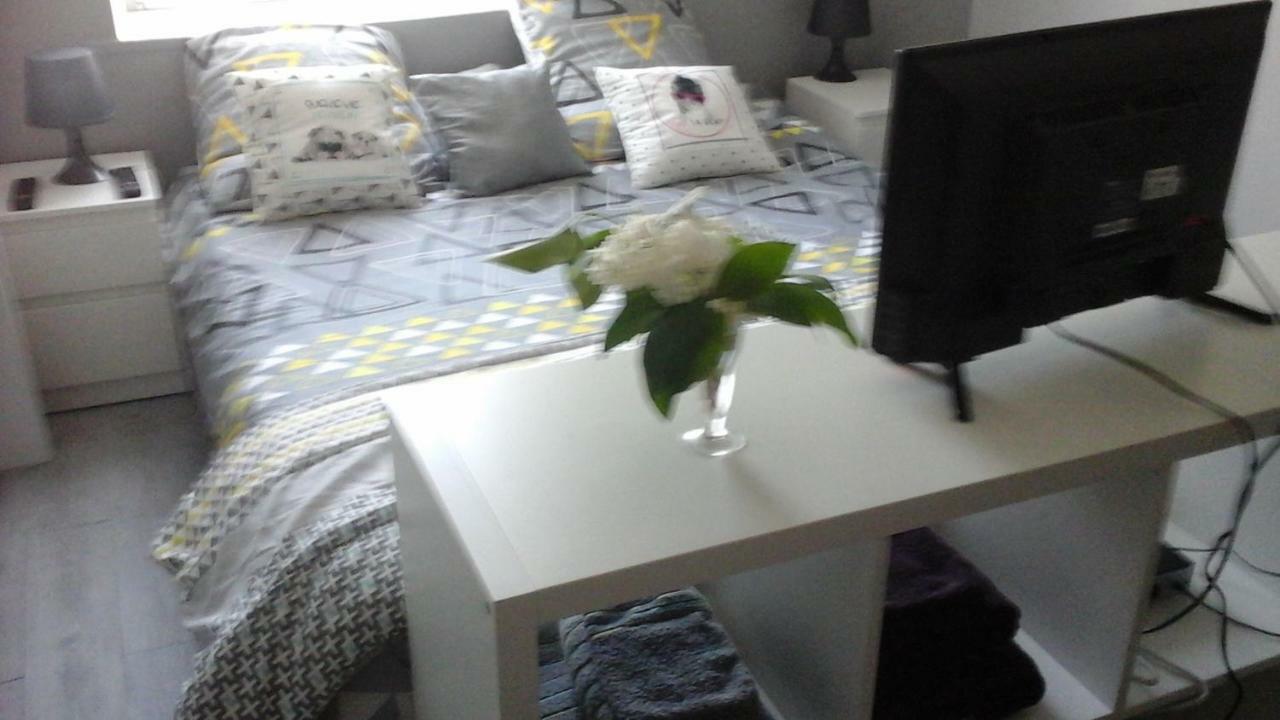 Chambre D'Hotes Campagne Saint-Julien-les-Gorze Екстериор снимка